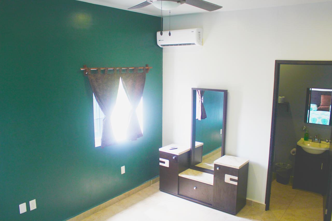 Quintana Roots Hostel Тулум Екстер'єр фото