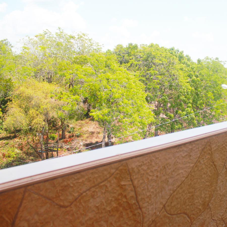 Quintana Roots Hostel Тулум Екстер'єр фото